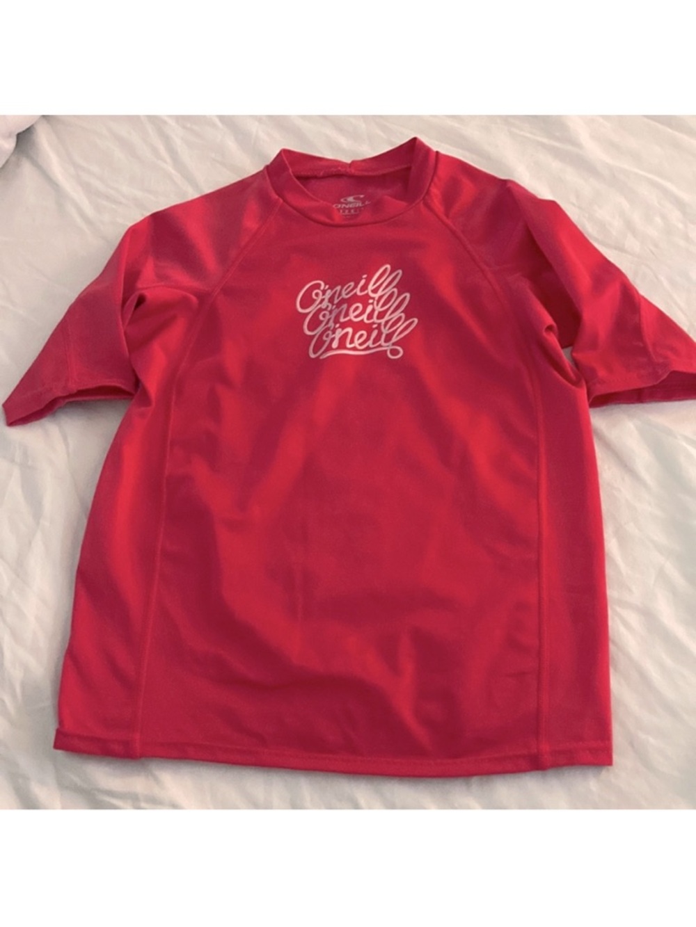 O’Neill Kids Rashguard. Short Sleeve Pink (dark almost red) Size 14 EUC Like new